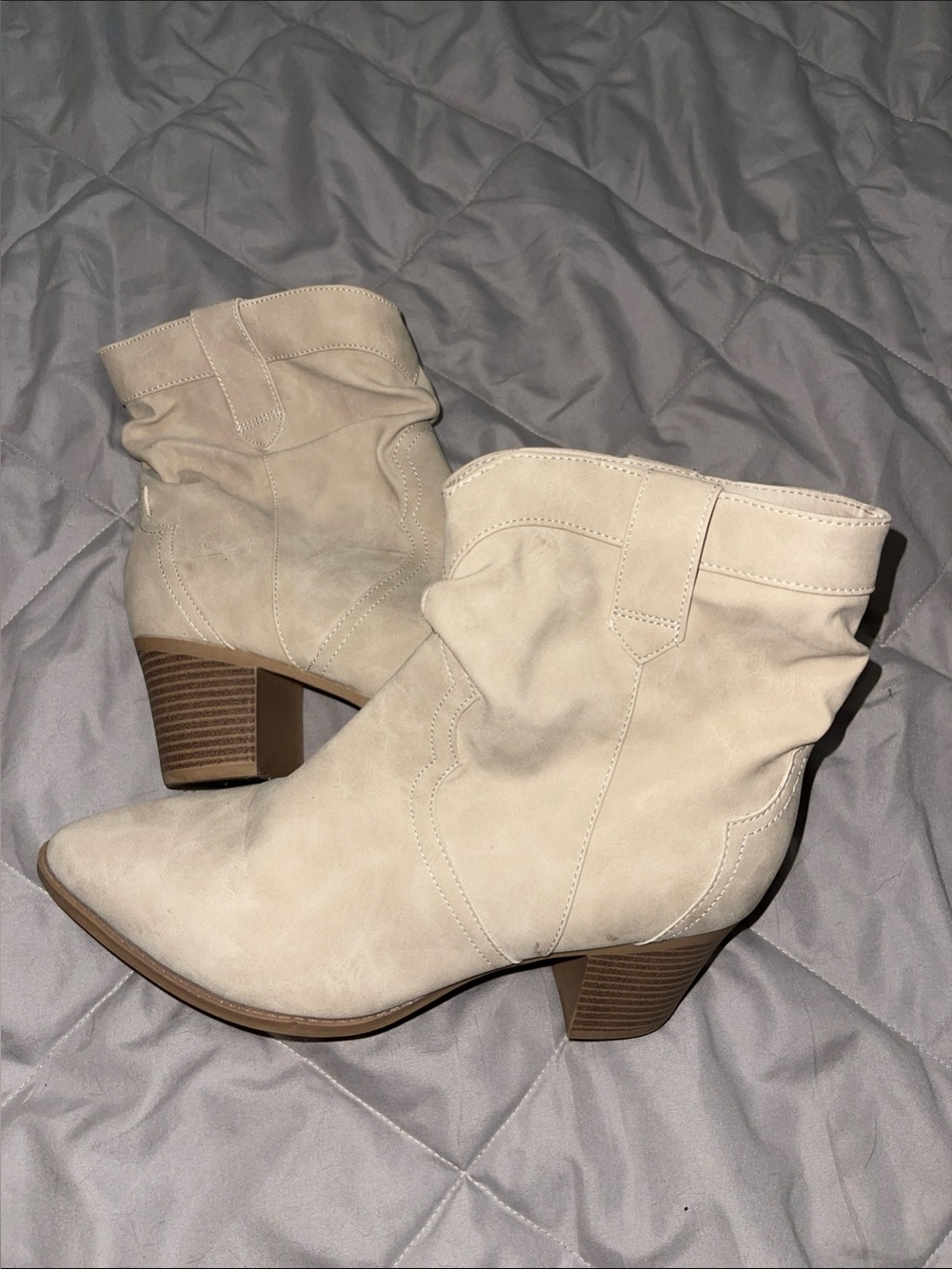Time & Tru Beige Suede Ankle Boots | Western Stitching | Size 10